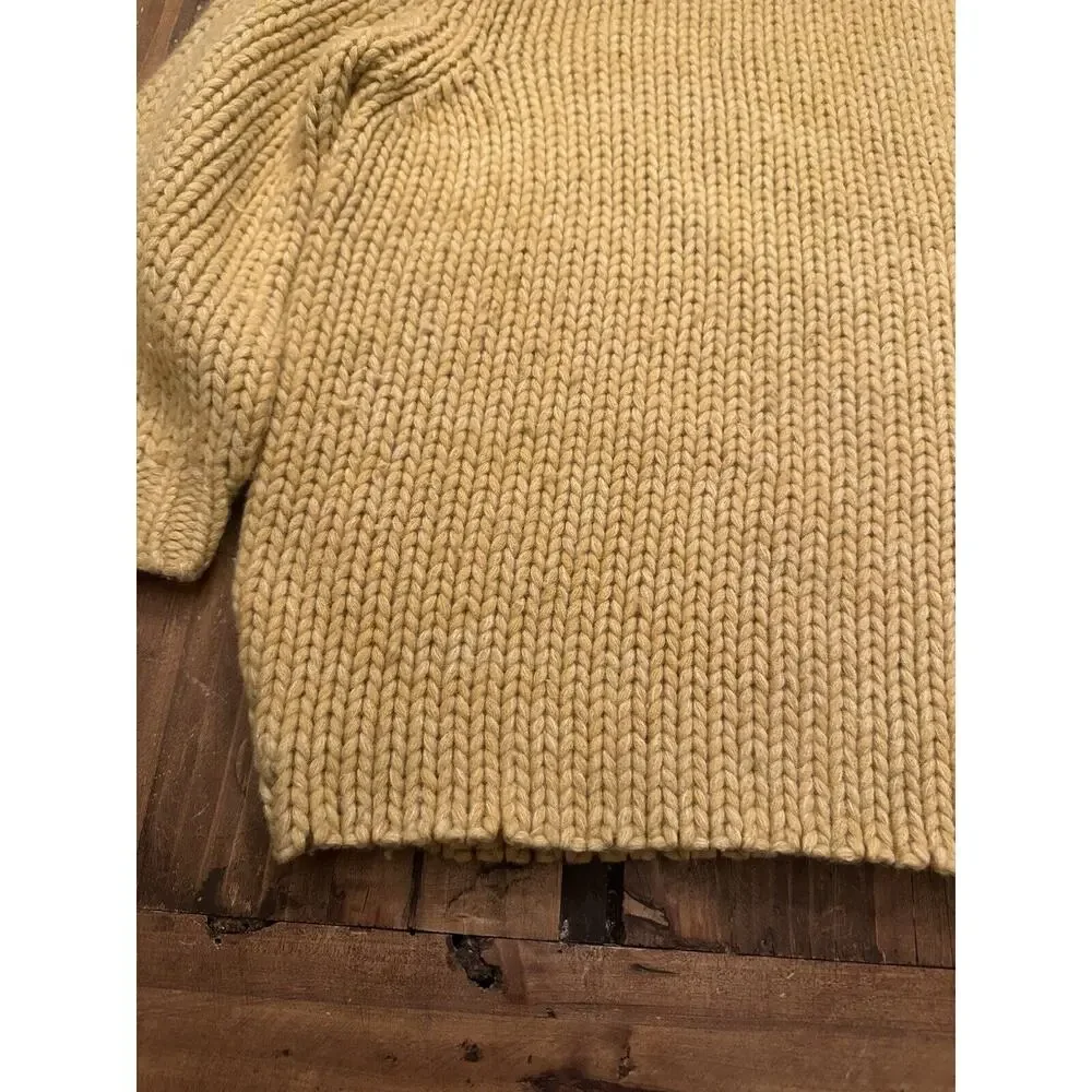 J Crew Women’s Chunky Knit Turtleneck Sweater Yellow Size Medium Oversized